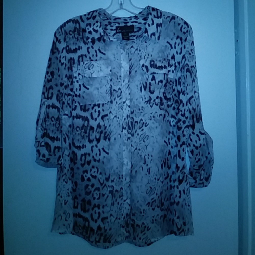 Lane bryant button down top